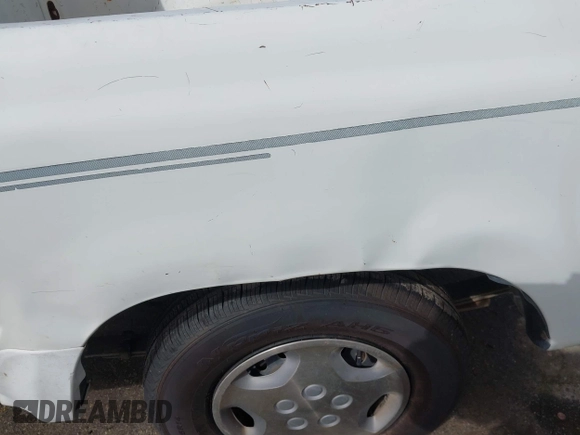 1992 Toyota Pickup DLX z VIN 4TARN81PXNZ004395, wystawiony jako IAAI lot #41729264 z przebiegiem 137 289 mil mil oraz . Historia ofert i sprzedaży dostępna na DreamBid. Obrazek 17.
