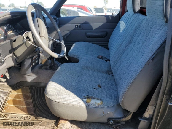 1990 Toyota 4WD Pickups DLX with VIN JT4RN01PXL7029070, listed as a Copart auction lot 77194284 with 339699 miles and Salvage Title. Bid and sale history available at carsss.com. Image 7.