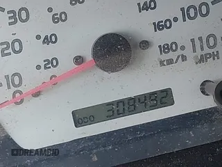 2002 Toyota Tacoma with VIN 5TEHN72NX2Z885767, listed as a IAAI auction lot 42643995 with 308,492 mi miles and . Bid and sale history available at DreamBid. Image 15.