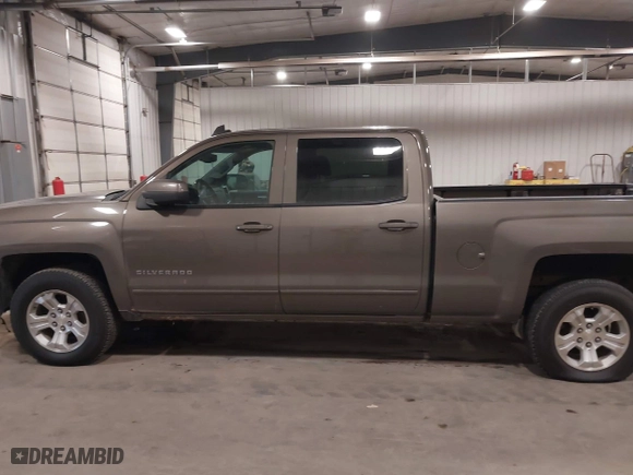 2015 Chevrolet Silverado 1500 LT with VIN 3GCUKREC5FG207488, listed as a IAAI auction lot 41472511 with 167,448 mi miles. Bid and sale history available at carsss.com. Image 14.