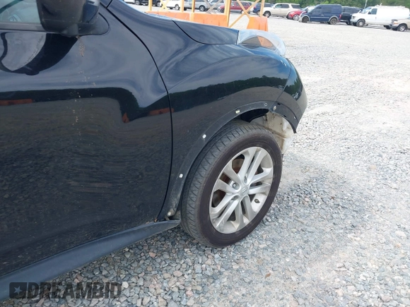 2015 Nissan Juke S with VIN JN8AF5MR4FT501252, listed as a IAAI auction lot 41979257 with 121,264 mi miles. Bid and sale history available at carsss.com. Image 6.