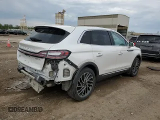 2019 Lincoln Nautilus Reserve z VIN 2LMPJ8LPXKBL13156, wystawiony jako Copart lot #54208495 z przebiegiem 87 301 mil mil oraz Szkoda całkowita • Salvage title. Historia ofert i sprzedaży dostępna na DreamBid. Obrazek 3.