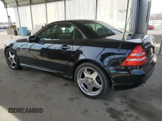 2001 Mercedes-Benz SLK 230 Kompressor с VIN WDBKK49F81F171836, выставлен на аукционе Copart как лот 45550685 с пробегом 114 382 миль миль и Списание • Salvage title. История ставок и продаж доступна на DreamBid. Изображение 2.