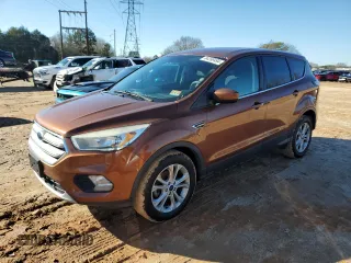 2017 Ford Escape SE with VIN 1FMCU0GD0HUE00019, listed as a Copart auction lot 84269494 with 167,758 mi miles and Clean Title. Bid and sale history available at carsss.com. Image 1.