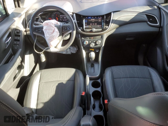2020 Chevrolet Trax LT with VIN 3GNCJLSB2LL235816, listed as a Copart auction lot 84548574 with 19,017 mi miles and Salvage Title. Bid and sale history available at DreamBid. Image 8.