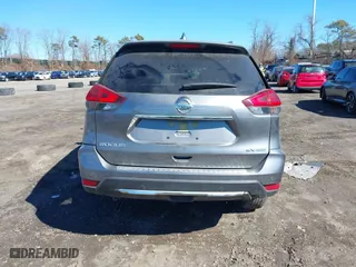 2020 Nissan Rogue SV with VIN JN8AT2MV8LW114301, listed as a IAAI auction lot 41601591 with 28,068 mi miles. Bid and sale history available at carsss.com. Image 16.