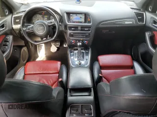 2016 Audi SQ5 Premium Plus z VIN WA1CCAFP2GA055594, wystawiony jako Copart lot #58053955 z przebiegiem 139 175 mil mil oraz Tytuł czysty. Historia ofert i sprzedaży dostępna na DreamBid. Obrazek 8.