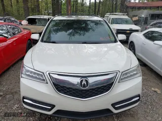 2015 Acura MDX Tech Pkg with VIN 5FRYD3H45FB011326, listed as a IAAI auction lot 41960670 with 136,016 mi miles. Bid and sale history available at carsss.com. Image 10.