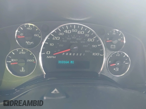 2013 Chevrolet Express Cargo with VIN 1GCSGAFX1D1162542, listed as a IAAI auction lot 42529901 with 310,164 mi miles and . Bid and sale history available at DreamBid. Image 15.