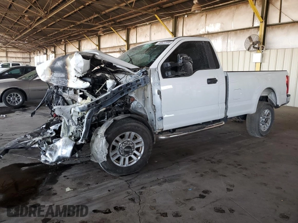 2019 Ford Super Duty F-250 SRW XL with VIN 1FTBF2A65KEE74702, listed as a Copart auction lot 46622595 with 69,527 mi miles and Salvage Title. Bid and sale history available at carsss.com. Image 1.