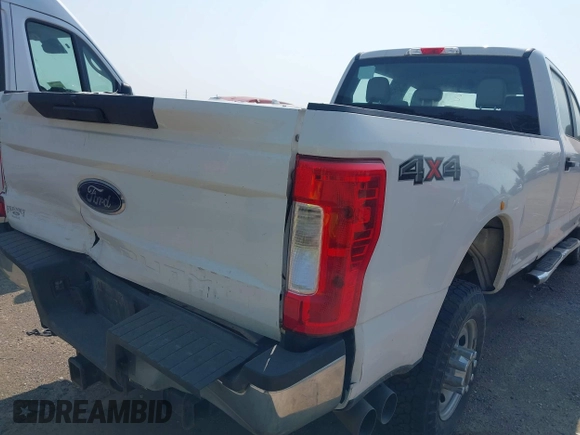 2019 Ford F-350 Platinum with VIN 1FT7W3BT4KED68113, listed as a IAAI auction lot 42420899 with 240,939 mi miles and . Bid and sale history available at DreamBid. Image 4.