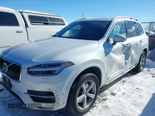 2018 Volvo XC90 Momentum with VIN YV4102XK8J1321378, listed as a IAAI auction lot 41304864 with 58,806 mi miles and . Bid and sale history available at DreamBid. Image 18.