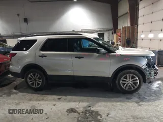 2017 Ford Explorer with VIN 1FM5K8BH0HGC03941, listed as a IAAI auction lot 41334040 with 111,585 mi miles and . Bid and sale history available at DreamBid. Image 13.
