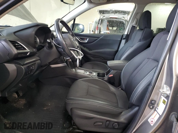 2020 Subaru Forester Premium with VIN JF2SKAJC3LH427908, listed as a Copart auction lot 61775115 with 60,489 mi miles and Salvage title. Bid and sale history available at DreamBid. Image 7.