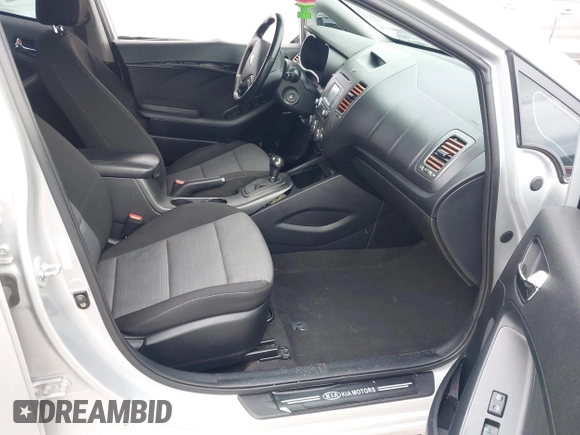 2015 Kia Forte EX with VIN KNAFX5A89F5371559, listed as a IAAI auction lot 41922050 with Not Provided miles and . Bid and sale history available at DreamBid. Image 5.