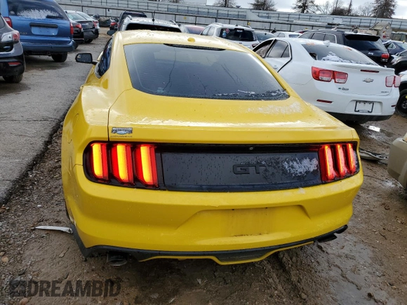 2015 Ford Mustang GT z VIN 1FA6P8CF9F5301369, wystawiony jako Copart lot #37828964 z przebiegiem 76 502 mil mil oraz Szkody całkowita. Historia ofert i sprzedaży dostępna na DreamBid. Obrazek 6.