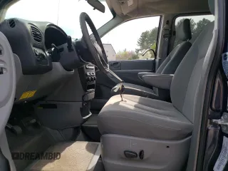 2007 Dodge Grand Caravan SE with VIN 1D4GP24R57B254545, listed as a Copart auction lot 53461695 with 58,736 mi miles and Clean Title. Bid and sale history available at DreamBid. Image 7.
