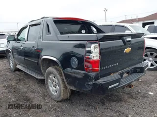 2013 Chevrolet Avalanche LS with VIN 3GNMCEE03DG312465, listed as a IAAI auction lot 42216267 with 102,483 mi miles and . Bid and sale history available at DreamBid. Image 3.
