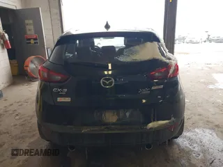 2016 Mazda CX-3 Grand Touring with VIN JM1DKFD71G0132801, listed as a IAAI auction lot 41573276 with 90,000 mi miles. Bid and sale history available at carsss.com. Image 16.