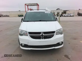 2018 Dodge Grand Caravan SXT with VIN 2C4RDGCGXJR215714, listed as a Copart auction lot 42568725 with Not Provided miles and Non Repairable. Bid and sale history available at DreamBid. Image 5.