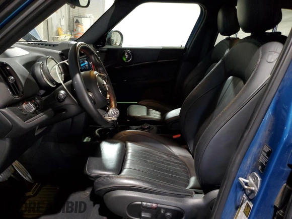 2019 MINI Countryman John Cooper Works with VIN WMZYV9C52K3F03128, listed as a Copart auction lot 79656094 with 58,394 mi miles and Salvage Title. Bid and sale history available at carsss.com. Image 7.