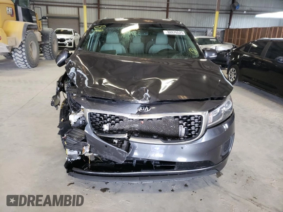 2018 Kia Sedona LX with VIN KNDMB5C17J6405820, listed as a Copart auction lot 88976525 with 110,658 mi miles and Non Repairable. Bid and sale history available at carsss.com. Image 5.