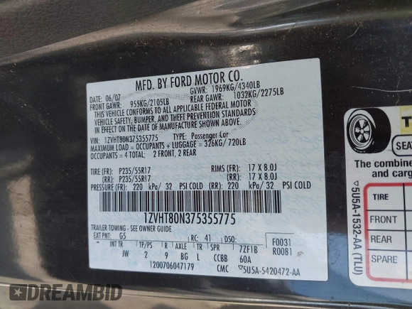 2007 Ford Mustang Deluxe with VIN 1ZVHT80N375355775, listed as a IAAI auction lot 41550537 with Not Provided miles. Bid and sale history available at carsss.com. Image 9.