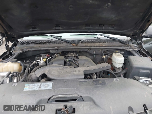 2006 GMC Yukon XL with VIN 1GKFK66U86J144162, listed as a IAAI auction lot 42076640 with 305,544 mi miles and . Bid and sale history available at DreamBid. Image 10.