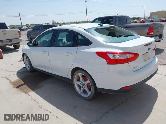 2012 Ford Focus SE with VIN 1FAHP3F25CL381667, listed as a IAAI auction lot 42025411 with 174,372 mi miles. Bid and sale history available at carsss.com. Image 3.
