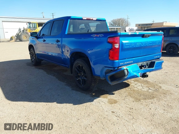 2022 Chevrolet Silverado 1500 Custom with VIN 3GCPDBEK3NG631658, listed as a IAAI auction lot 41647603 with 1 mi miles. Bid and sale history available at carsss.com. Image 3.
