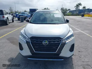 2024 Nissan Kicks SV with VIN 3N1CP5CV6RL544499, listed as a IAAI auction lot 42016884 with 451 mi miles. Bid and sale history available at carsss.com. Image 12.