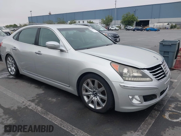 2013 Hyundai Equus Signature with VIN KMHGH4JH5DU062734, listed as a IAAI auction lot 42701207 with 97,413 mi miles and . Bid and sale history available at DreamBid. Image 1.