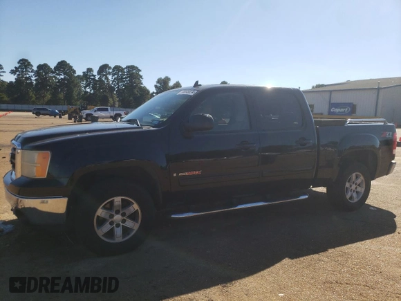 2007 GMC Sierra 1500 with VIN 3GTEK13Y47G511739, listed as a Copart auction lot 66045824 with 217,503 mi miles and Clean Title. Bid and sale history available at DreamBid. Image 1.