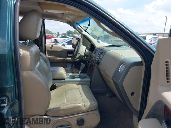 2007 Ford F-150 XLT with VIN 1FTPW12V97KD48275, listed as a IAAI auction lot 42398736 with 231,497 mi miles and . Bid and sale history available at DreamBid. Image 5.