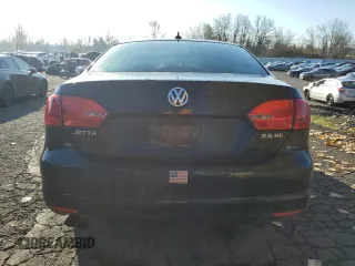 2012 Volkswagen Jetta Sedan SE w/Convenience PZEV with VIN 3VWDP7AJ8CM322350, listed as a Copart auction lot 83039504 with 185,266 mi miles and Salvage Title. Bid and sale history available at carsss.com. Image 6.