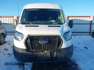 2023 Ford Transit Cargo with VIN 1FTBR1C81PKA63841, listed as a IAAI auction lot 41582275 with 33,915 mi miles and . Bid and sale history available at DreamBid. Image 13.