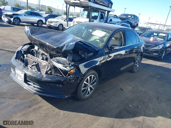 2018 Volkswagen Jetta 1.4T SE with VIN 3VWDB7AJ8JM211535, listed as a IAAI auction lot 41231317 with 68,316 mi miles. Bid and sale history available at carsss.com. Image 18.