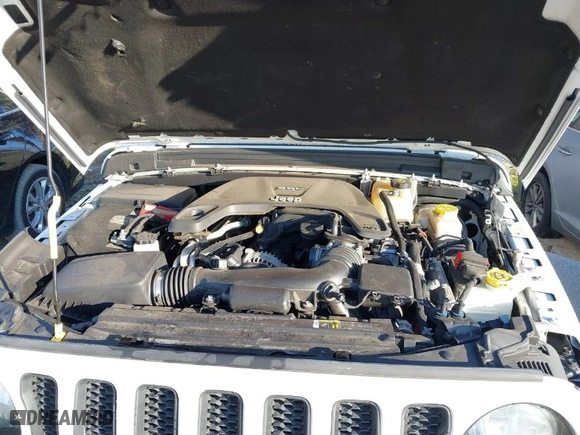 2019 Jeep Wrangler Unlimited Sport with VIN 1C4HJXDG5KW509033, listed as a IAAI auction lot 41468406 with 69,061 mi miles. Bid and sale history available at carsss.com. Image 10.