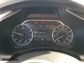2017 Nissan Murano Platinum with VIN 5N1AZ2MH3HN164861, listed as a Copart auction lot 81798224 with 127,230 mi miles and Salvage Title. Bid and sale history available at carsss.com. Image 9.