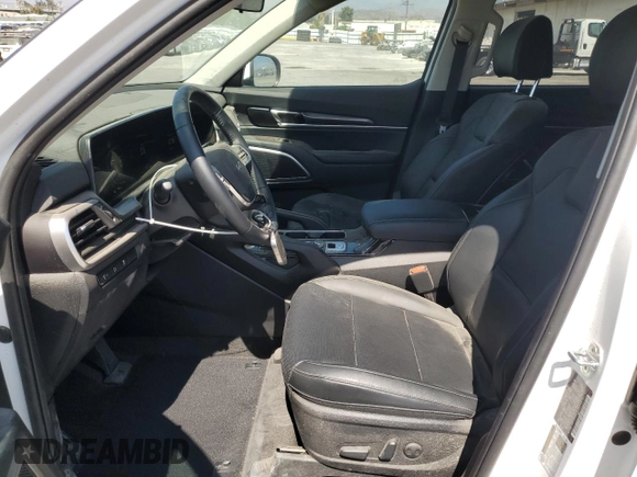 2024 Kia Telluride S with VIN 5XYP64GC6RG494537, listed as a Copart auction lot 68663974 with 1,771 mi miles and Salvage title. Bid and sale history available at DreamBid. Image 7.