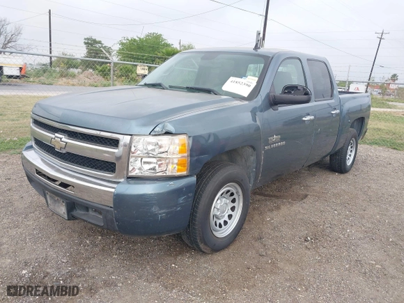 2010 Chevrolet Silverado 1500 LT with VIN 3GCRCSE08AG250277, listed as a IAAI auction lot 41852390 with 235,712 mi miles. Bid and sale history available at carsss.com. Image 2.