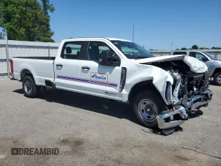 2023 Ford F-350 с VIN 1FT8W3AT7PEC84297, выставлен на аукционе Copart как лот 54800845 с пробегом 16 969 миль миль и Списание • Salvage title. История ставок и продаж доступна на DreamBid. Изображение 4.
