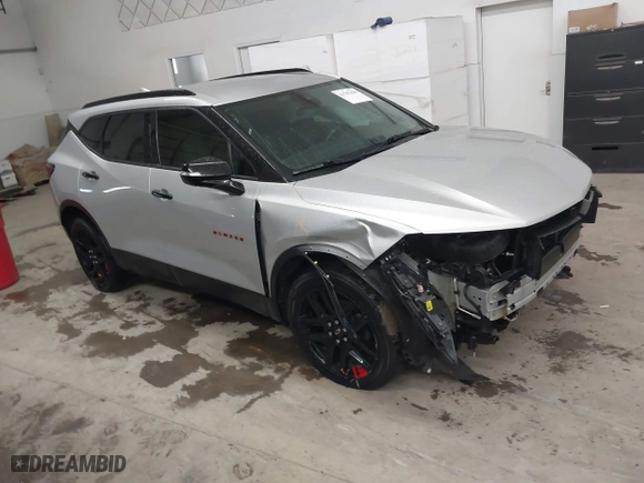 2020 Chevrolet Blazer LT with VIN 3GNKBJRS9LS624655, listed as a IAAI auction lot 41707430 with 99,335 mi miles. Bid and sale history available at carsss.com. Image 1.