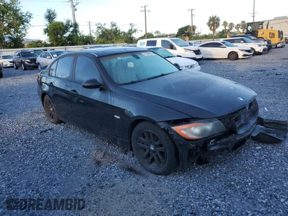 2006 BMW 3 Series 325i with VIN WBAVB13556PT27892, listed as a Copart auction lot 61299455 with 121,678 mi miles and Salvage title. Bid and sale history available at DreamBid. Image 4.