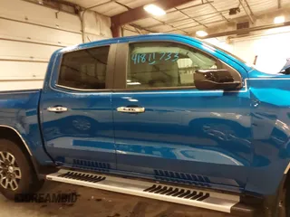 2024 Chevrolet Colorado 4WD Z71 with VIN 1GCPTDEK0R1120279, listed as a IAAI auction lot 41811733 with 6,611 mi miles and . Bid and sale history available at DreamBid. Image 14.