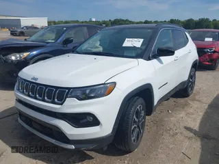 2022 Jeep Compass High Altitude with VIN 3C4NJDCB5NT232353, listed as a IAAI auction lot 40367558 with 8,602 mi miles and . Bid and sale history available at DreamBid. Image 2.