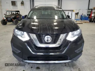 2019 Nissan Rogue SV with VIN KNMAT2MT8KP524437, listed as a Copart auction lot 50611085 with 83,262 mi miles and Clean Title. Bid and sale history available at DreamBid. Image 5.