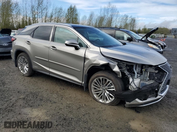 2020 Lexus RX with VIN 2T2JGMDA3LC049595, listed as a Copart auction lot 52022375 with 31,846 mi miles and Salvage Title. Bid and sale history available at carsss.com. Image 4.