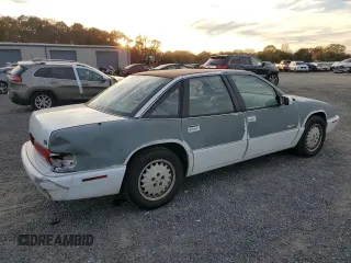 1996 Buick Regal with VIN 2G4WF52KXT1512650, listed as a Copart auction lot 79048884 with 225,558 mi miles and Salvage Title. Bid and sale history available at DreamBid. Image 3.