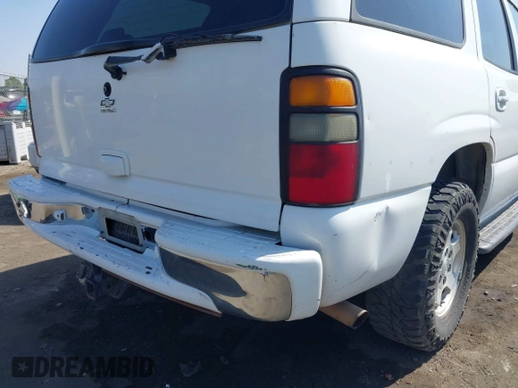 2004 Chevrolet Tahoe LS with VIN 1GNEC13T44R321833, listed as a IAAI auction lot 40559396 with 170,652 mi miles and . Bid and sale history available at DreamBid. Image 14.